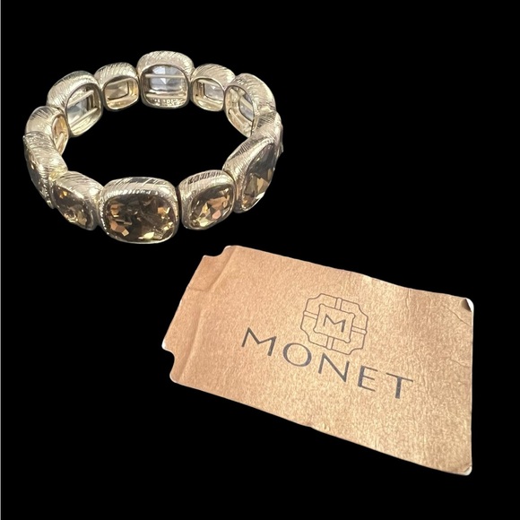 Vintage Monet Stretch Bracelet Gold Social New with Tags. - Picture 1 of 7